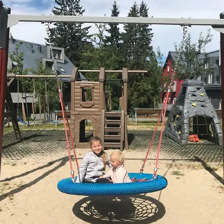 Апартаменты 302 *